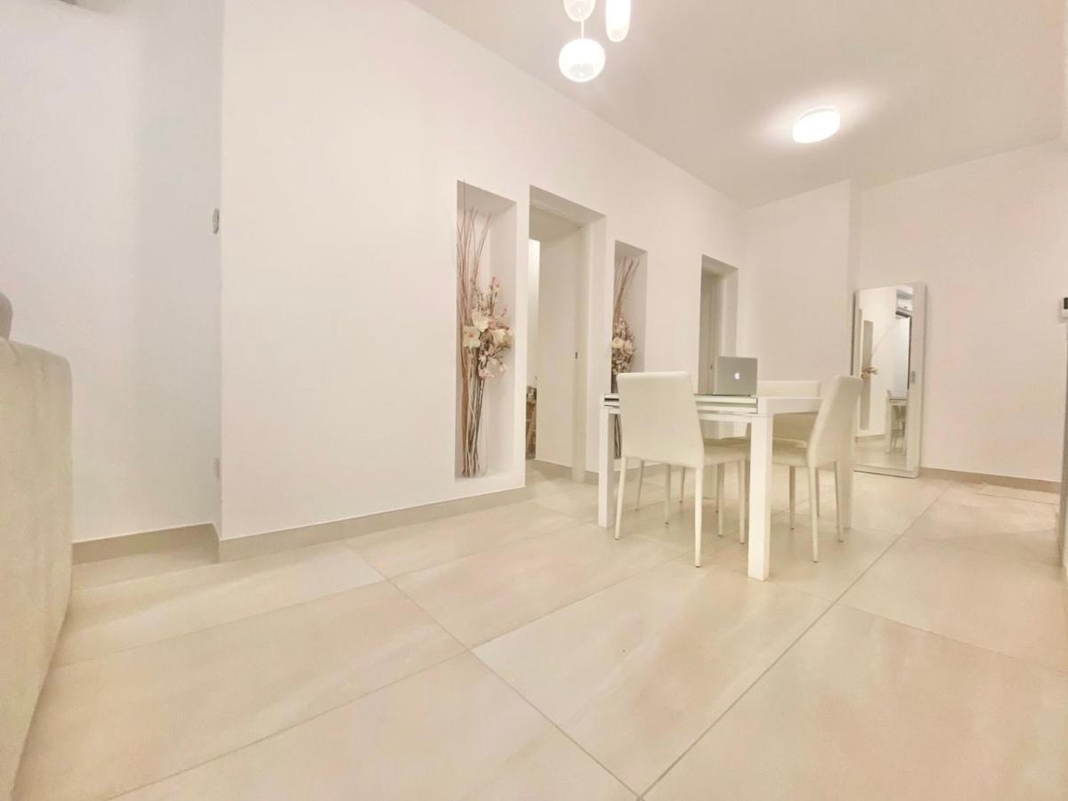 Elegance Duomo Apartment Milano Exterior foto